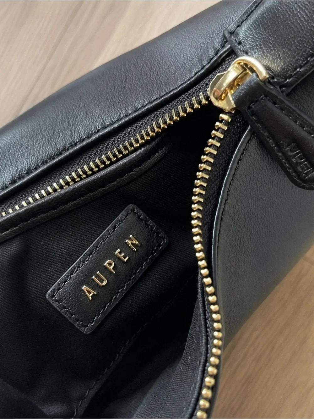 AUFEN Black Braided-Handle Shoulder Bag